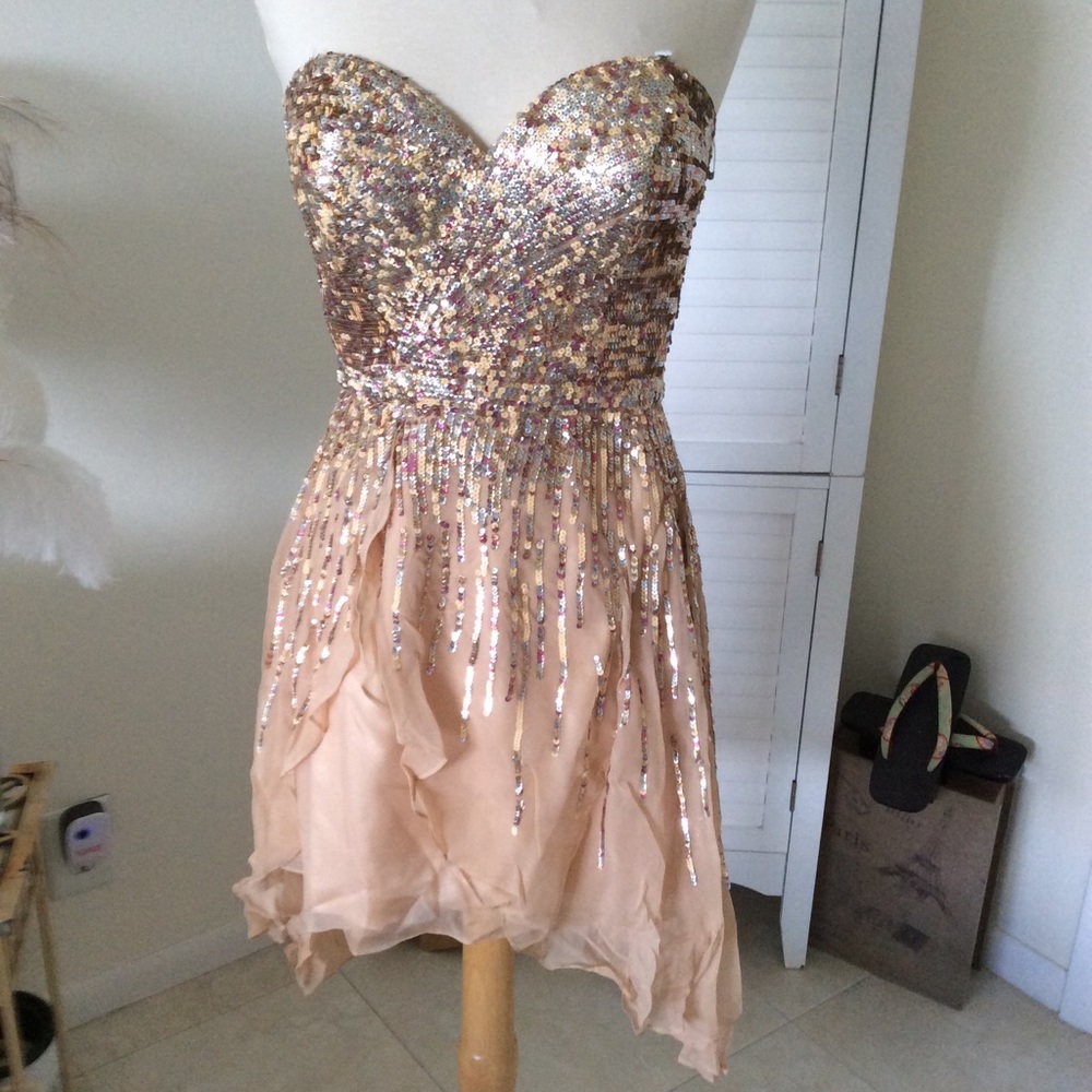 Sherri Hill like new